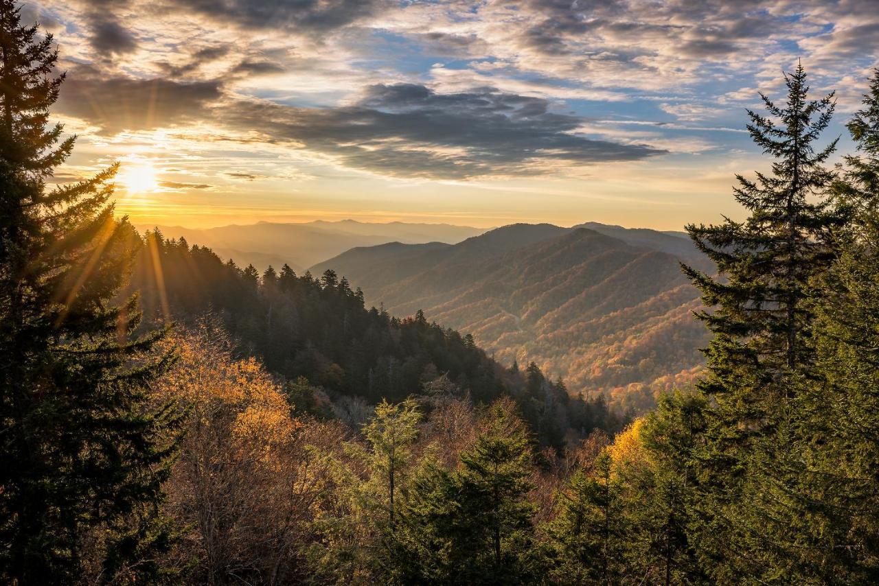 Вилла Mountain Charm Гатлинбург Экстерьер фото
